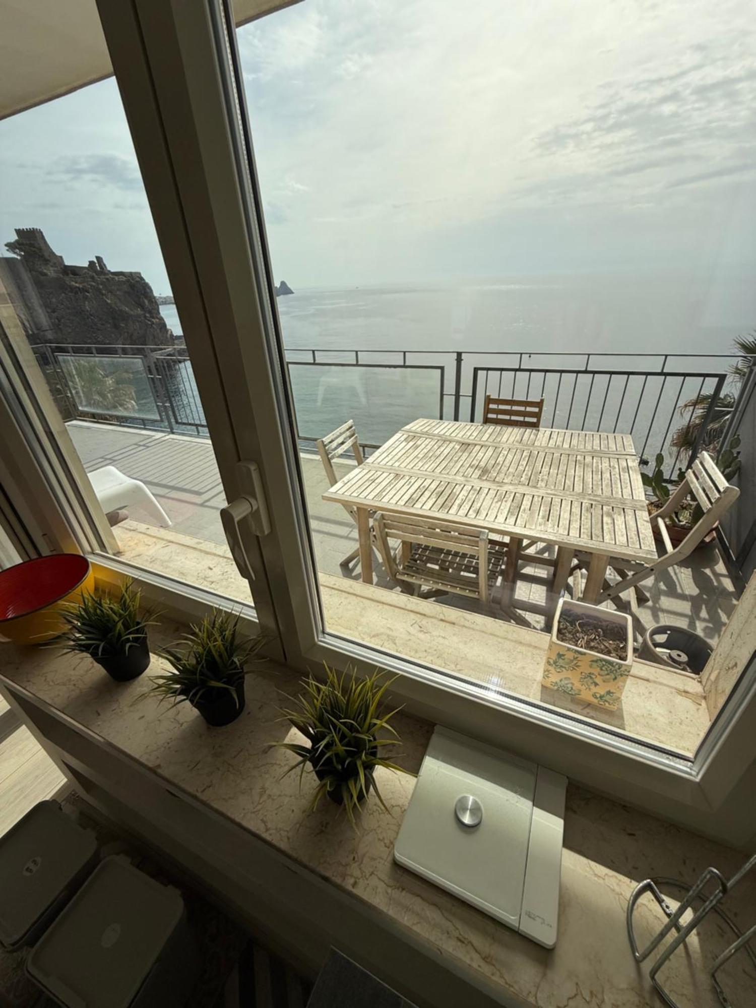 Casa Vitale Aci Castello Bagian luar foto